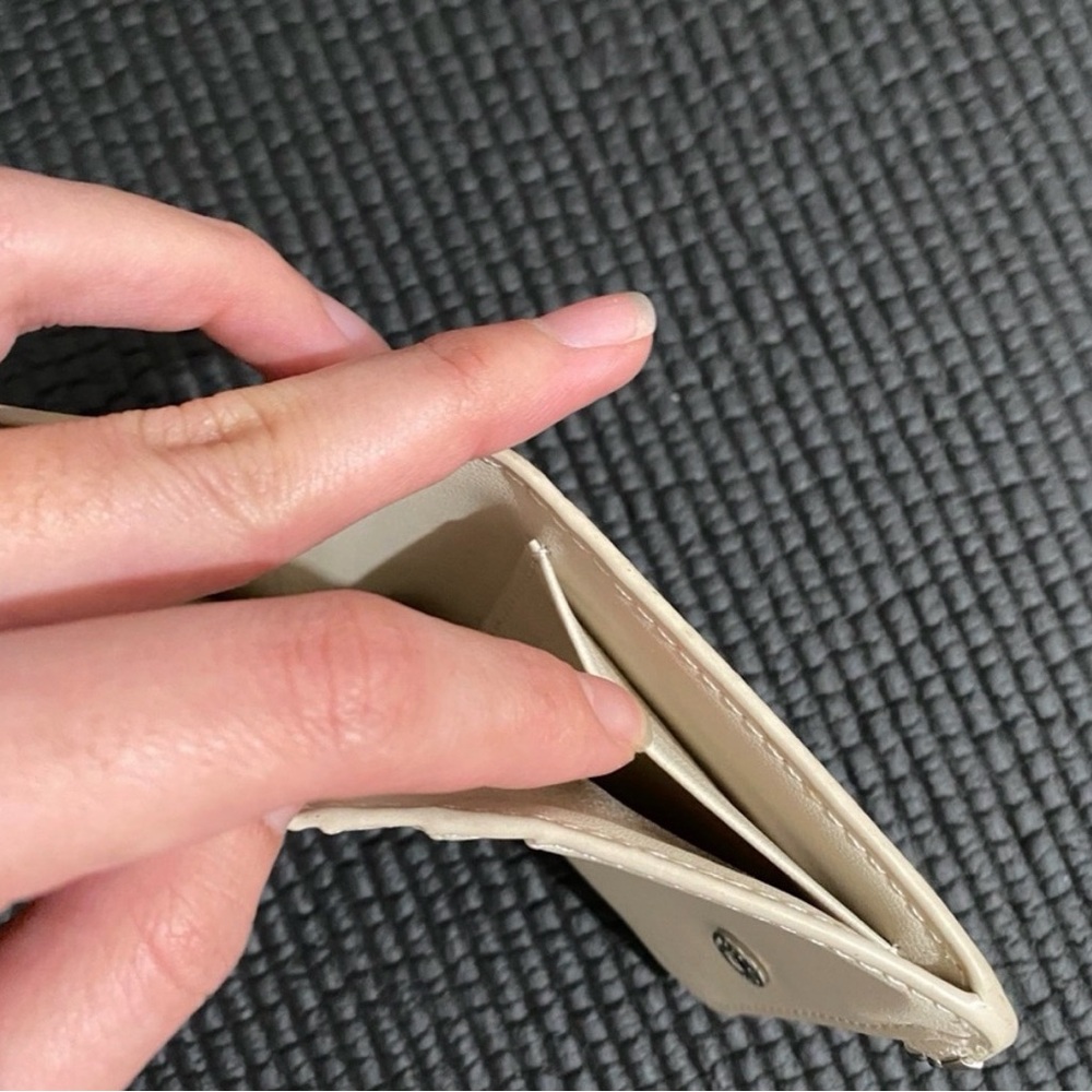Charles & Keith Card Holder - Picture 10 of 12